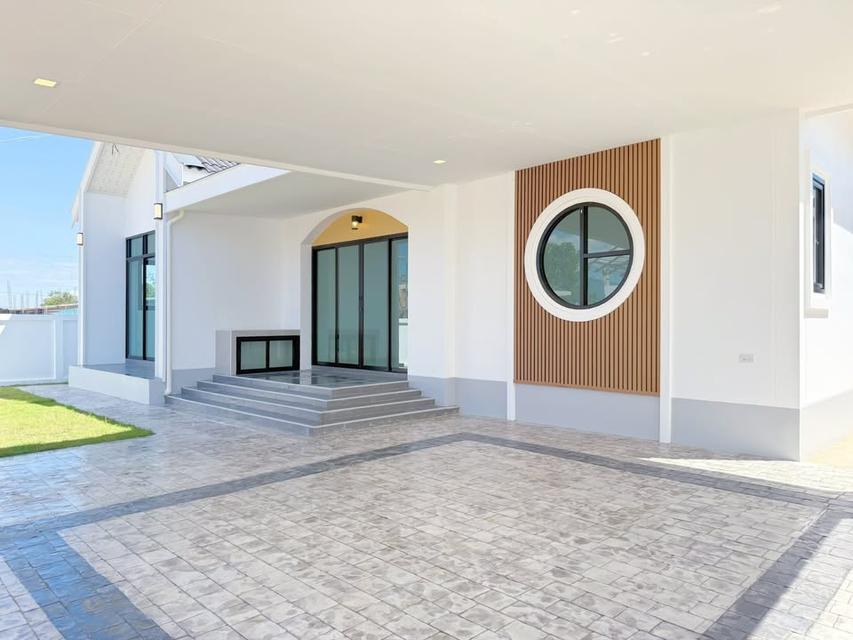 🏡 ขายบ้านใหม่แกะกล่อง! 3 นอน 2 น้ำ ใกล้กาดฝรั่ง เดินทางเข้าเมืองสะดวก เพียง 2.xx ล้าน 🔑 9