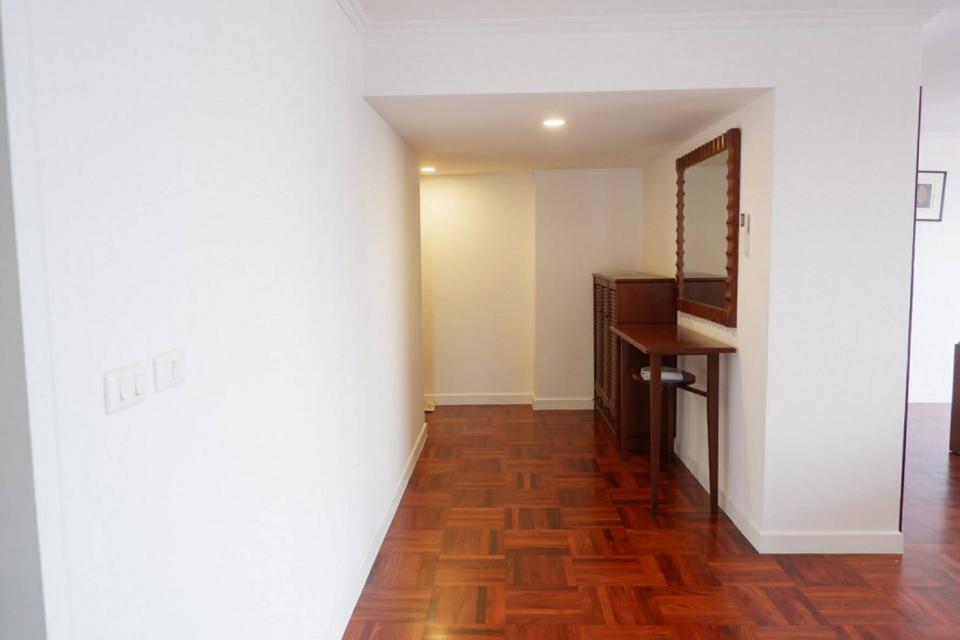 ให้เช่า คอนโด Omni Tower Sukhumvit Nana (ออมนิ ทาวเวอร์ สุขุมวิท นานา)132 ตรม. 2 นอน 2 น้ำ ชั้น 14 5