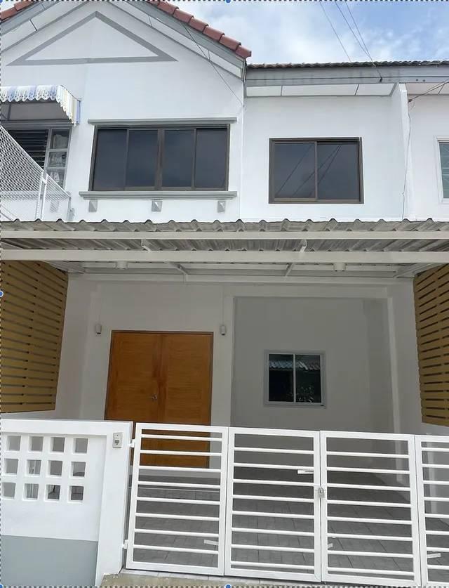 ขายทาวน์เฮาส์ 2 ชั้น ม.กิตติชัยวิลล่า 10 ซ.มิตรไมตรี 8/1 ทำเลดี เดินทางสะดวก ใกล้สำนักงานเขตหนองจอก 1