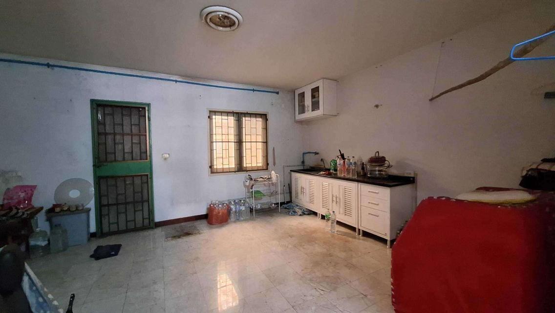 ให้เช่าทาวน์โฮม 3 ชั้น หมู่บ้านนักกีฬาแหลมทอง ถ.กรุงเทพกรีฑา ใกล้โรงเรียนศรีพฤฒา (N.994) 4