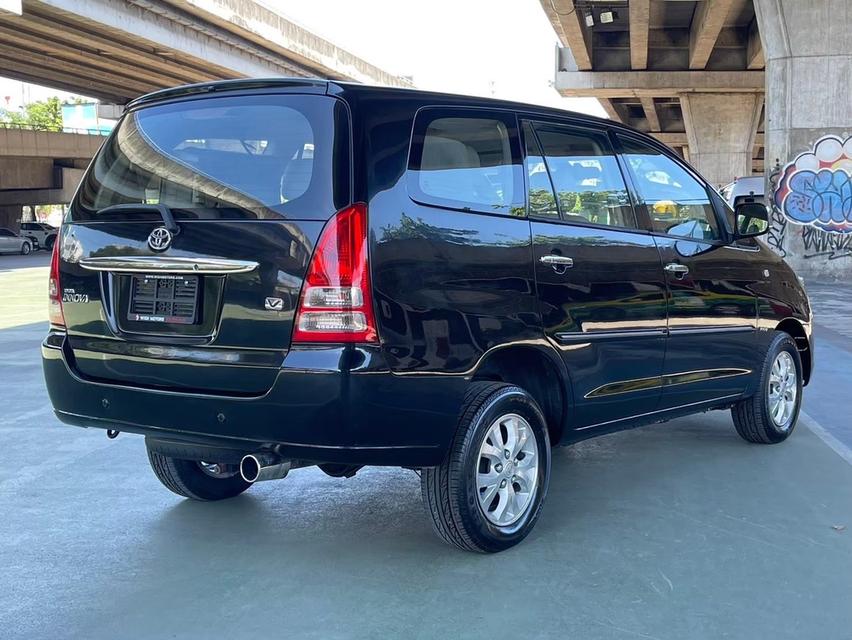 ขายรถ Toyota innova 2.0V ปี 2005 สีดำ เกียร์ออโต้ 4