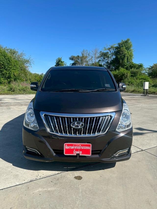 รหัสรถ BK5733 Hyundai H-1 2.5💥ปี2016💥Maesto Deluxe รูปที่ 4