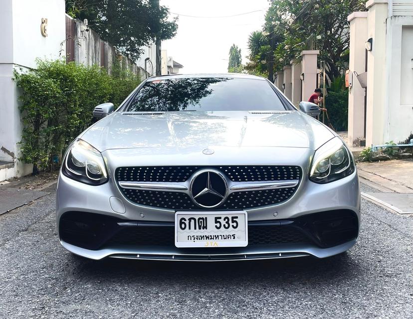 Mercedes-Benz SLC300 ปี 2017 3