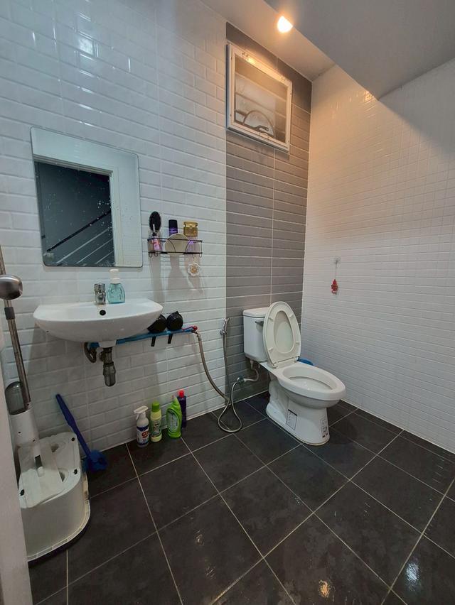 บ้านทาวน์โฮม2ชั้น เลขที่999/99 3ห้องนอน 3ห้องน้ำ มาบยางพร ระยอง 12