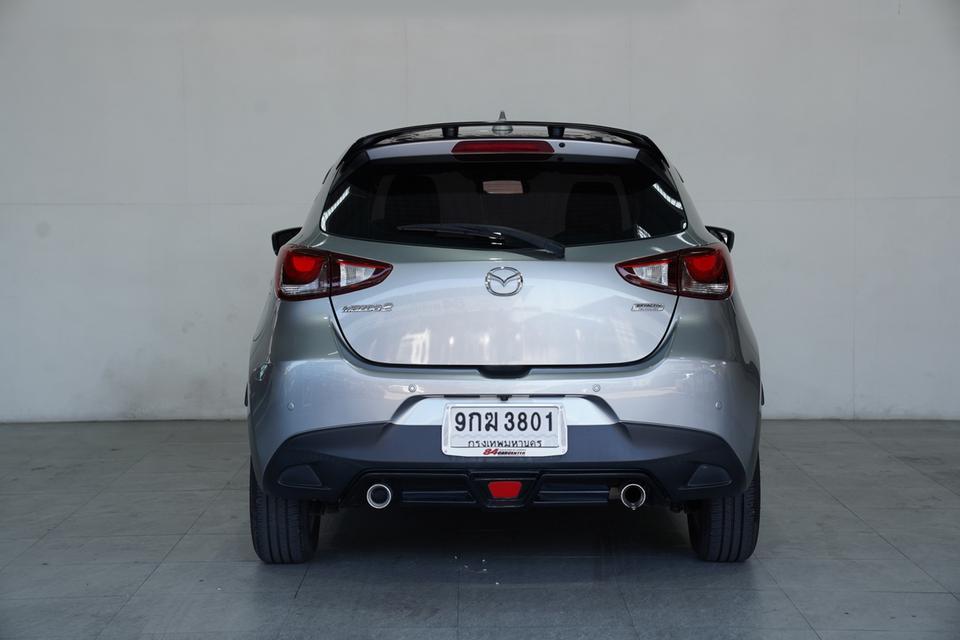 MAZDA 2 1.3 High Plus AT ปี 2019 สีเทา 4