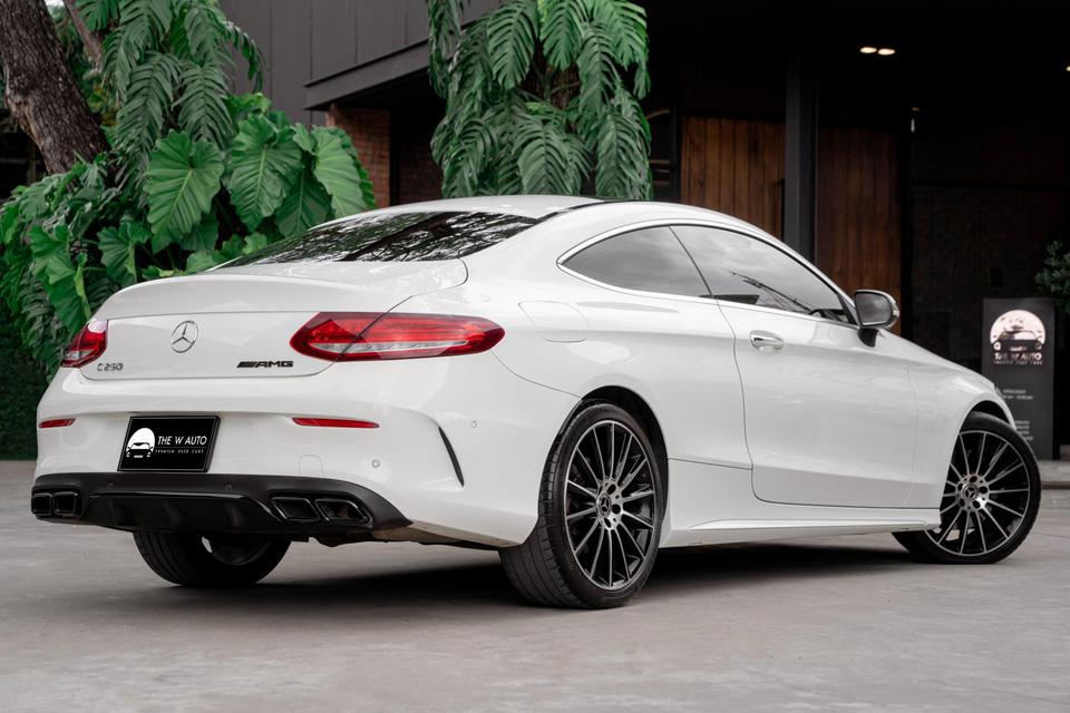 Mercedes-Benz C250 Coupe AMG Dynamic  ปี 2018 📌เบนซ์คูเป้ เข้าแล้วค่ะ! สวย 𝐒𝐩𝐨𝐫𝐭 𝐅𝐮𝐥𝐥 𝐨𝐩𝐭𝐢𝐨𝐧 ✨⚡️ 2