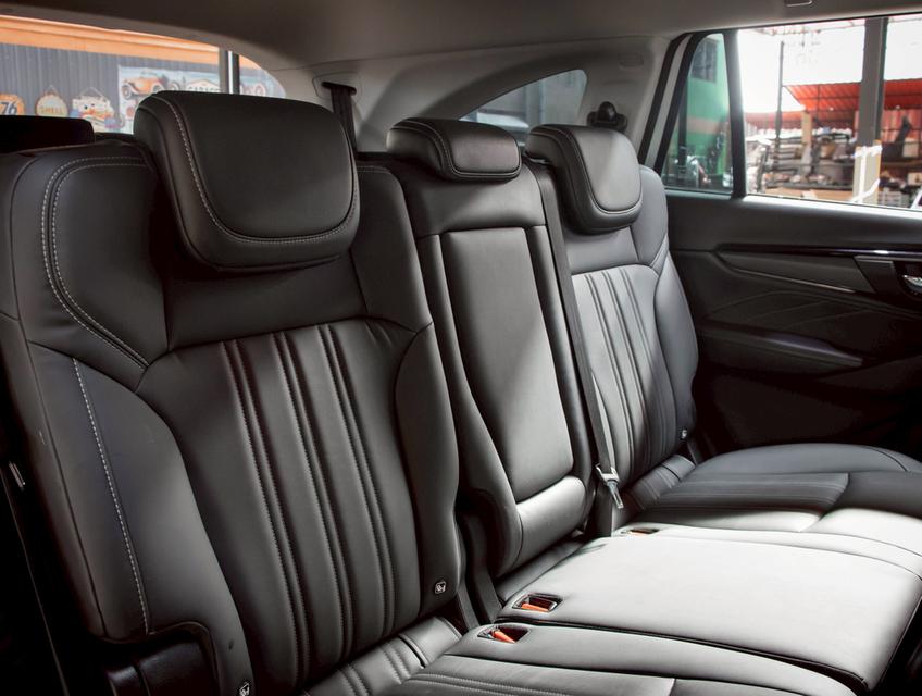 ISUZU MU-X 3.0 ULTIMATE 2WD ปี 2024 10
