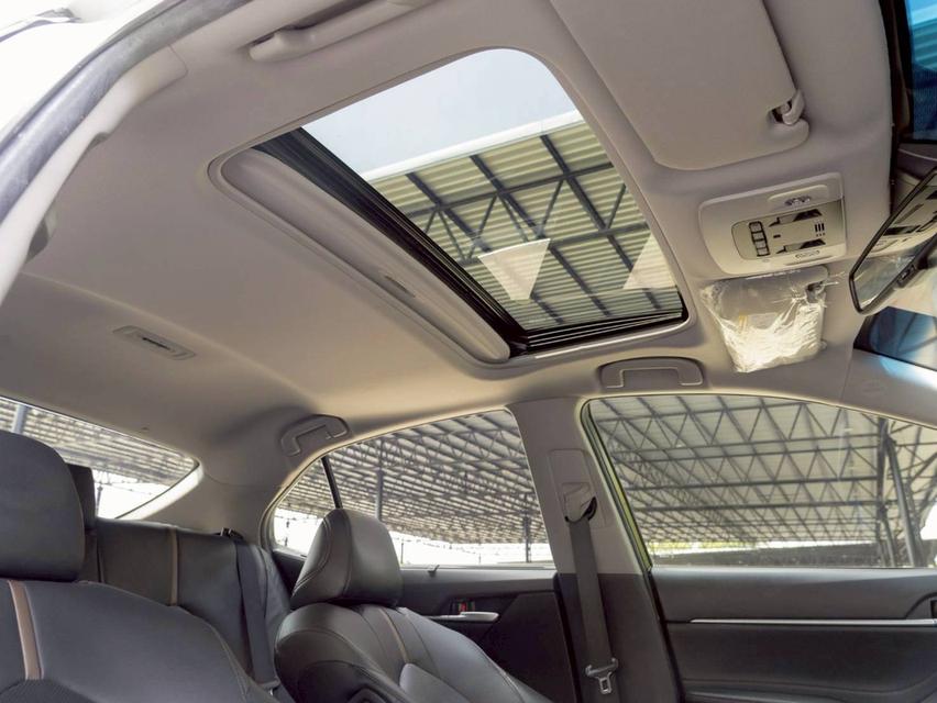 Toyota Camry 2.5Premium ปี22 รูปที่ 15