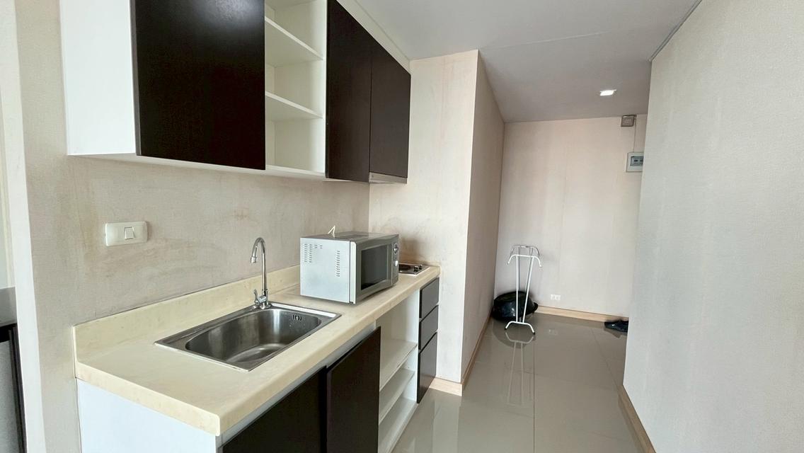 คอนโดมิเนียม Lugano ลาดพร้าว18 16