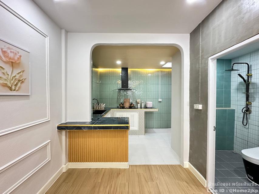 เรือนทองนิเวศน์ เสรีไทย 44 8