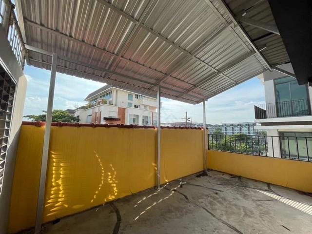 ให้เช่าอาคาร 4 ชั้น ไม่รวมชั้นลอย 30 ตรว. ถนนศรีวรา ตรงข้าม Makro บดินทร์ ใกล้ รร. บดินทรเดชา 5