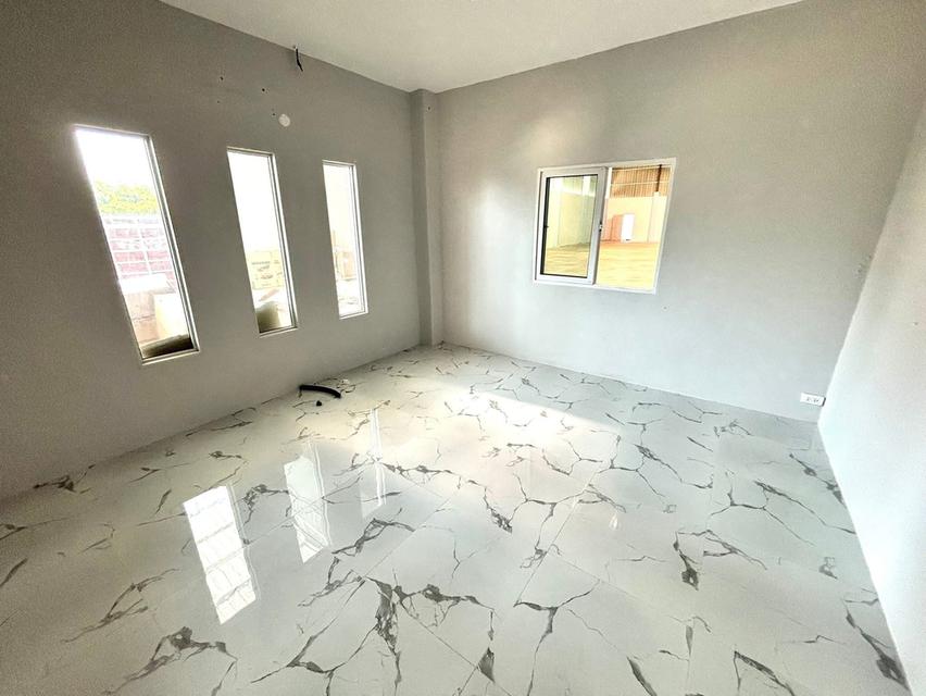 ขายโรงงานสร้างใหม่ พื้นที่ใช้สอย  760 ตรม ต.คลองมะเดื่อ อ.กระทุ่มแบน จ.สมุทรสาคร 8