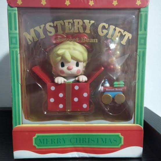 Sweet Bean Mystery Gift Box Figurine 3