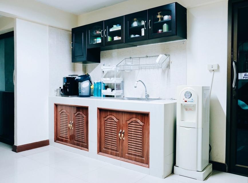 ขายอาคารพาณิชย์พร้อมที่ดิน 2 คูหา ประชาอุทิศ 27/1 รีโนเวทสภาพใหม่ ราคา 9.9 ล้าน 5