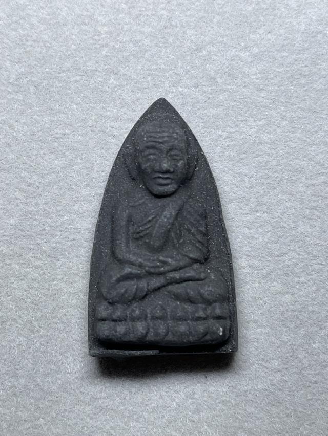 หลวงปู่ทวดผงว่านองค์สวย รูปที่ 3