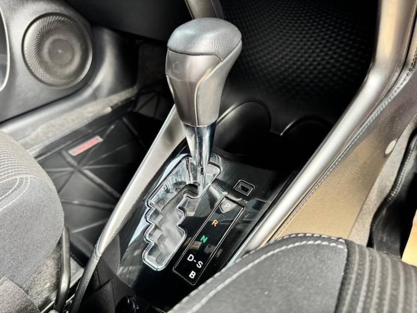 #TOYOTA YARIS รุ่น SPORT เครื่อง1.2cc. เกียร์AUTO ปี 2024 #รถมือเดียวป้ายเเดงไมล์แท้100%คะ  7