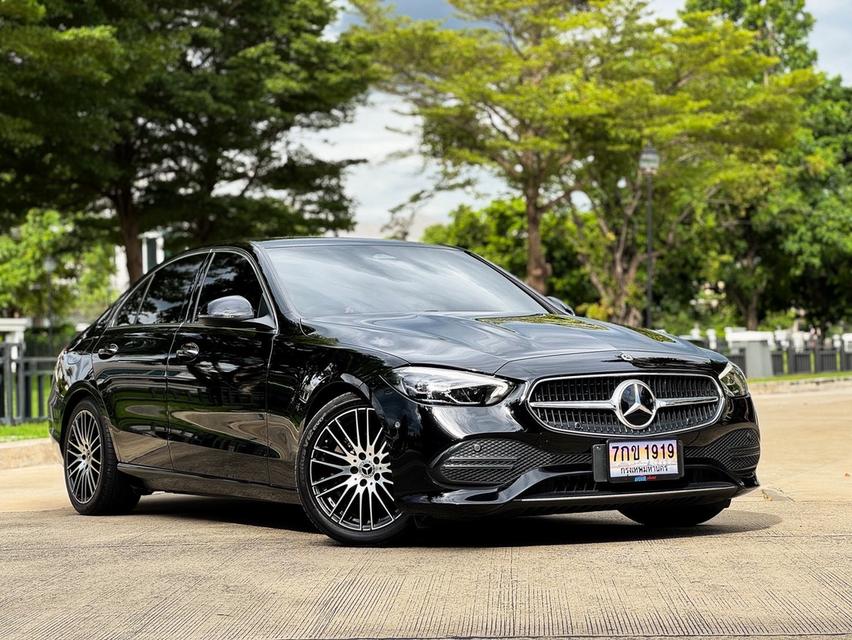 รหัสรถ AVA1919 ⭐️ Mercedes-Benz C220d ดีเซล Avantgarde (W206) โฉมปัจจุบัน ปี 2023