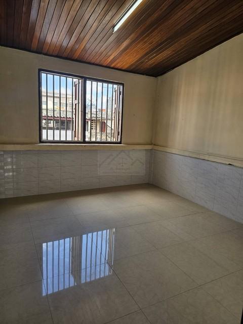 ให้เช่าอาคารพาณิชย์ 4 ชั้น 240 ตร.ม. ริมถนนอินทามระ ย่านห้วยขวาง ใกล้ตลาดห้วยขวาง 5