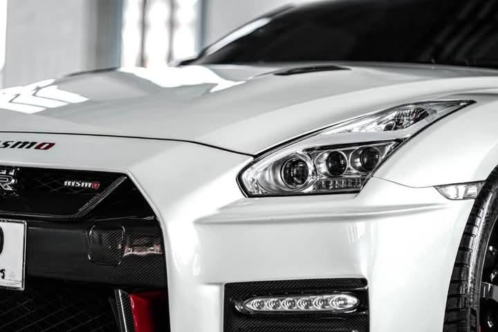 Nissan GT-R พร้อมขายราคาดี 5