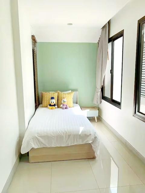 ฟอร์จูน ทาวน์ 300 ม. บ้าน 3-4นอน 3น้ำ 60ตร.วา. 240ตร.ม. MRTพระราม9 500ม. เซ็นทรัล พระราม9 500ม. CBD ใหม่ เดอะ สตรีท รัชด 6