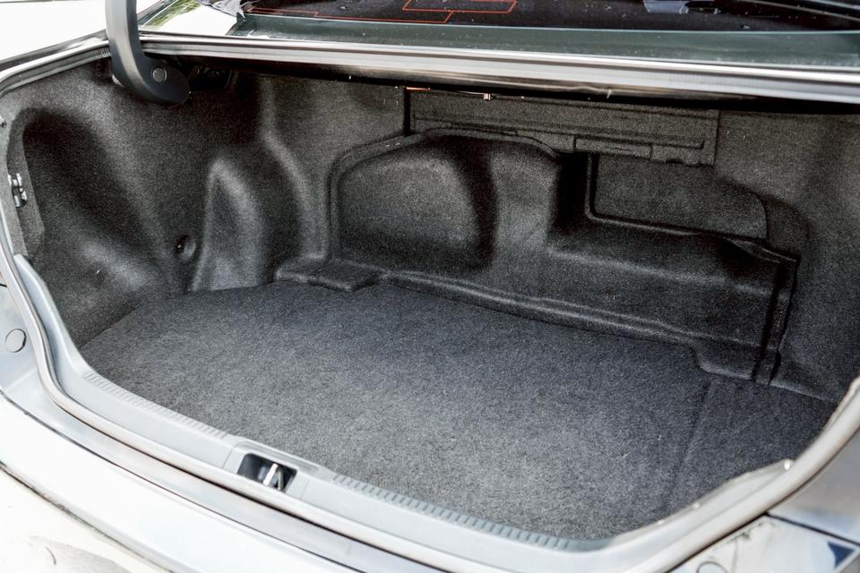 รหัสรถ CBL2383 TOYOTA CAMRY 2.5 Hybrid AT 2017 6