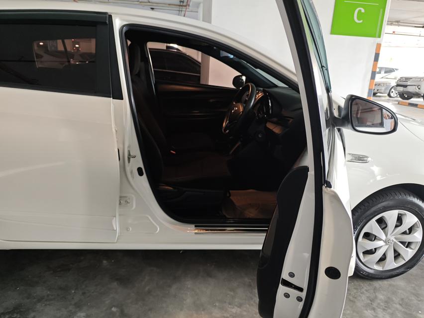 TOYOTA YARIS 1.2 J 2017 รูปที่ 8