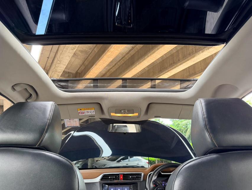 🚗 2018 MG ZS 1.5 X Sunroof AT รูปที่ 15