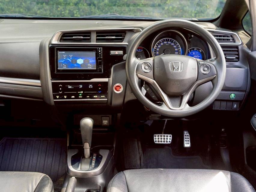 Honda jazz 1.5 RS ปีจด 2018