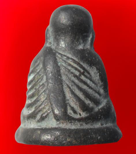 พระแผงตัดเนื้อชินเก่าค่ะ รูปที่ 4