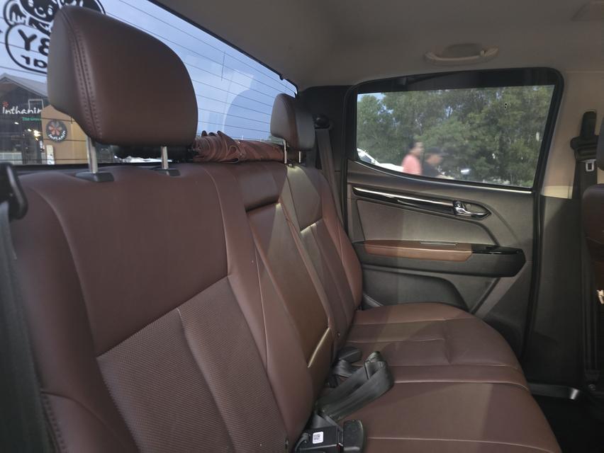 Izusu D-Max 4 ประตู Z-Prestige 3.0 ปี2019 10