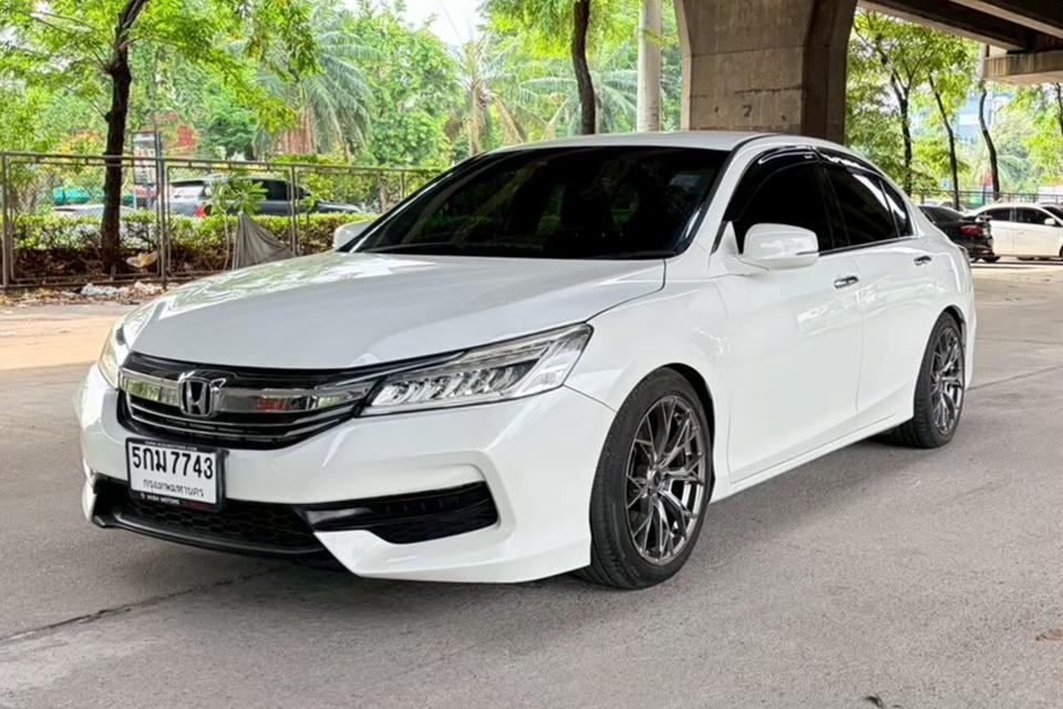 🚗 2016 Honda Accord 2.0 E AT