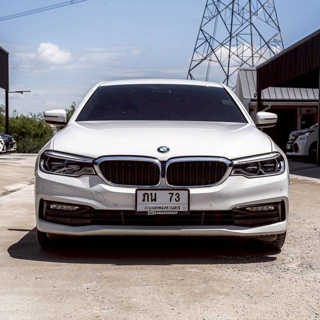รหัสรถ 67GG4292 BMW 520d Sport (โฉม G30) 2018 รูปที่ 3