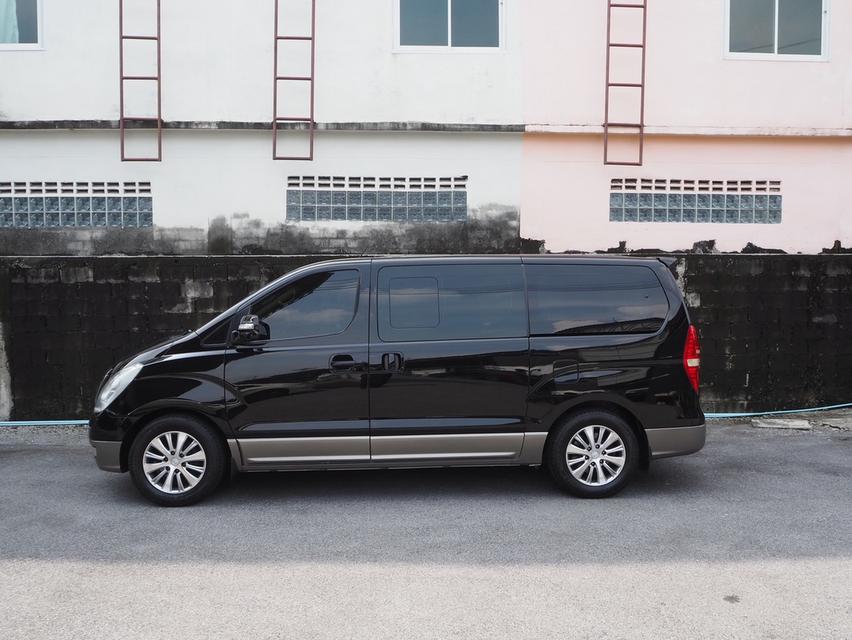 HYUNDAI GRAND STAREX 2.5 VIP ปี 2013