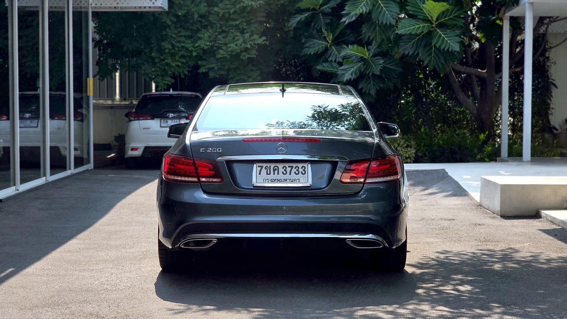 Benz E200 Coupe Amg ปี 2014 สีเทา มือเดียว ไมล์น้อยมาก รูปที่ 18