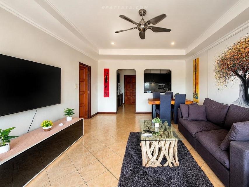 For Rent — Large Corner Condo at View Talay Residence 4, JomtienSpacious corner condo for rent at View Talay Residence 4, in the central Jomtien 1