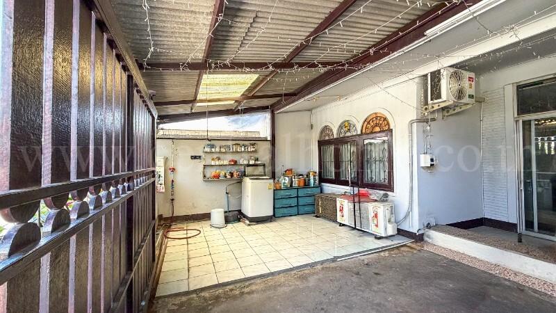 ทาวน์เฮ้าส์ ชั้นเดียว พงษ์เพชร เคหะ แจ้งวัฒนะ 14 ราคาถูก ขายตามสภาพ 2