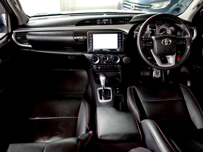 TOYOTA HILUX REVO 2.4 MID PRERUNNER DOUBLE CAB 2022   10