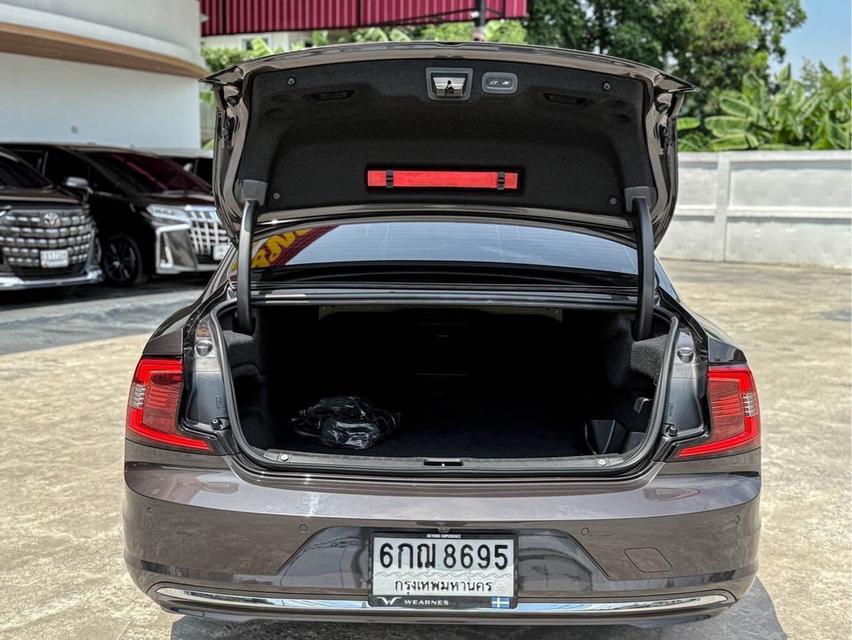 VOLVO S90 2.0 RECHARGE T8 INSCRIPTION 2021   18