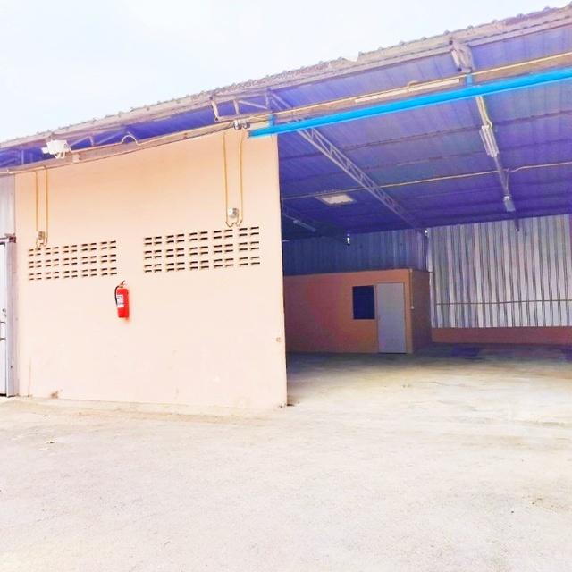 กรุงเทพกรีฑา31-37 ARLบ้านทับช้าง 2.2 กม.ให้เช่าโกดัง โรงงานขนาดเล็ก 160ตร.ม. 40ตร.วา.1 น้ำ 1 ออฟฟิศ ใกล้มอเตอร์เวย์ 2