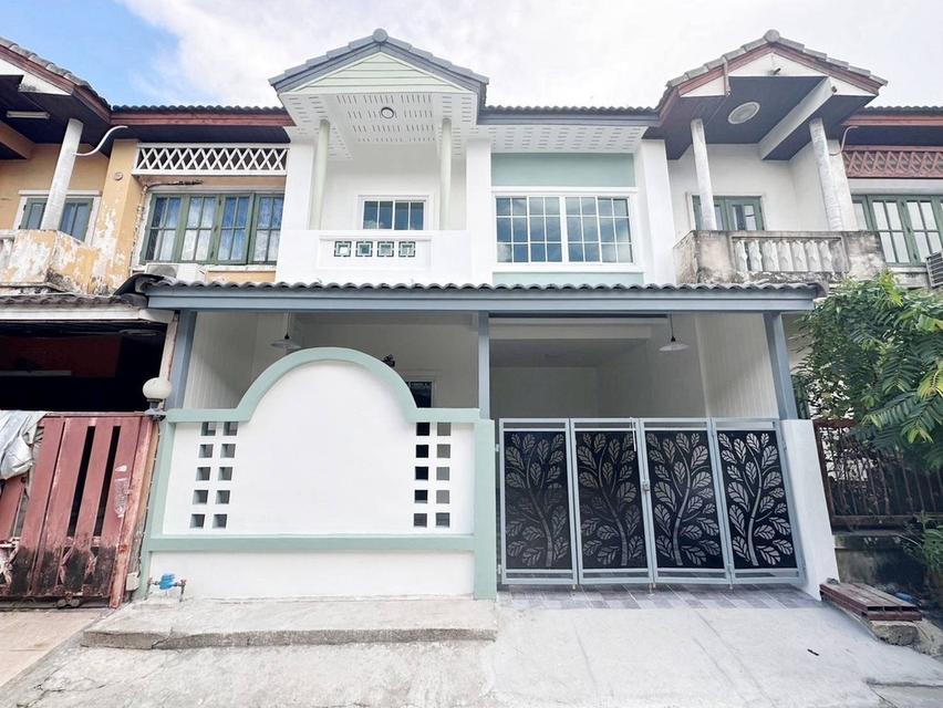 หมู่บ้านวรารักษ์  เลียบคลองสอง 27 2