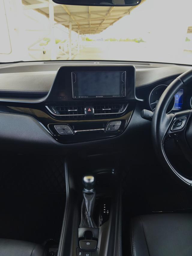 Toyota : C-HR 1.8 Entry l สนใจทักแชท Line ID: @102tdsim (มี @) รูปที่ 19