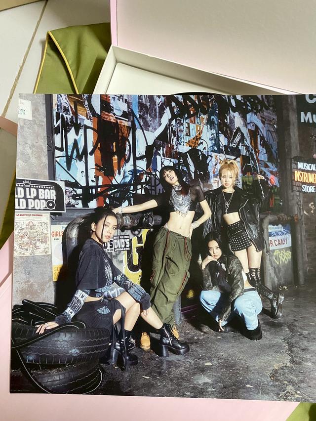 ชุดเซ็ตไวนิล(แผ่นเสียง) บอนด์พิ้งค์ 10