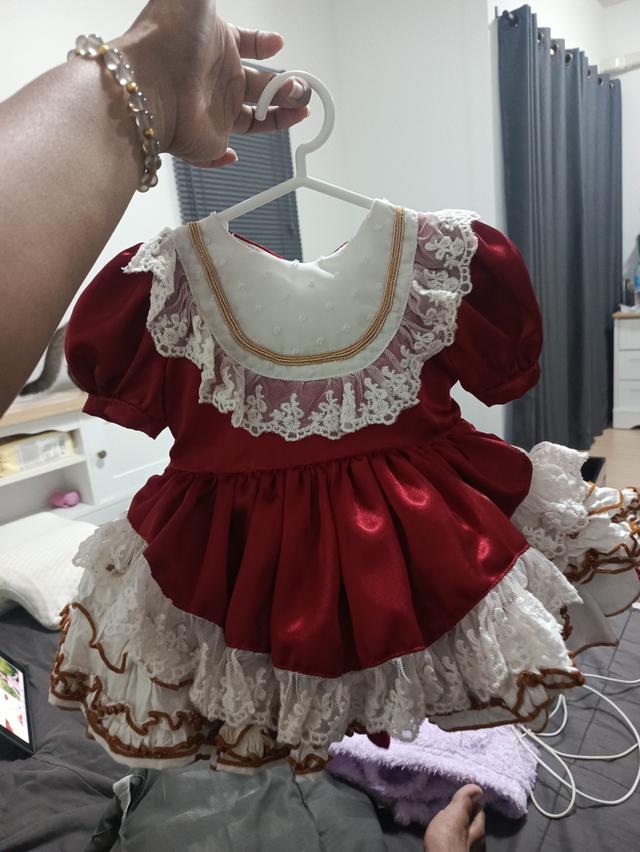 ชุดเดรสเวียดนามเด็กฟูๆมือ2