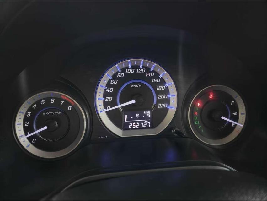 HONDA CITY 1.5V CNG 2013 17