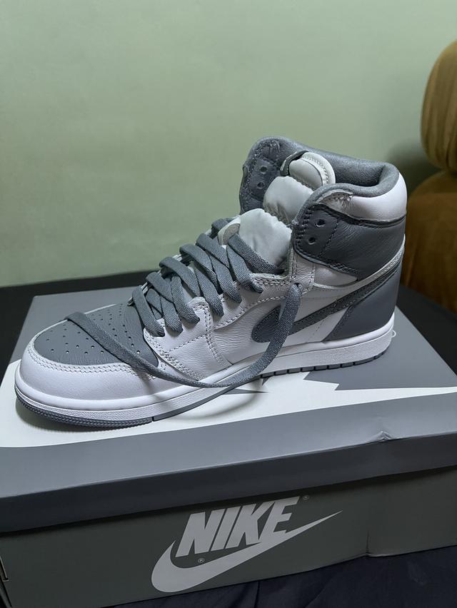 รองเท้า Nike Jordan 1 Retro OG High Stealth 3