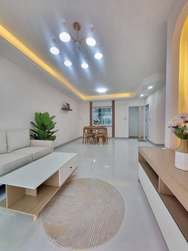 หมู่บ้านพฤกษา 21 ซอยคลองถนน-บางใหญ่ 9