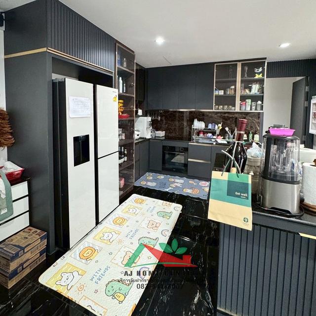 ขายบ้าน3ชั้นพร้อมสระว่ายน้ำ ขนาด97ตรว. ซ.อินทามระ28 ฟังก์ชั่นครบ พร้อมเข้าอยู่ 10