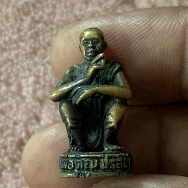 รูปหล่อหลวงพ่อคูณ เดิม