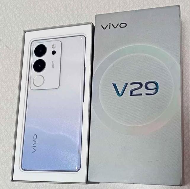 โทรศัพท์ Vivo V29  ไร้รอย 1