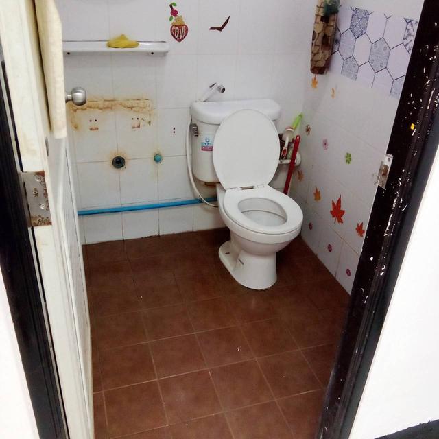 บ้านทาวเฮ้าส์  16ตรว.  ขายตามสภาพ เจ้าของขายเอง 1,490,000 บาท 6